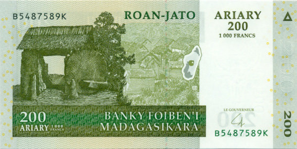 200 ариари-1000 франков Мадагаскара 2004 года. Р-87 200 ариари-1000 франков Мадагаскара 2004 года. Р-87